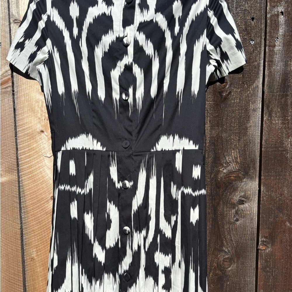 Dress - Picture 16 of 16